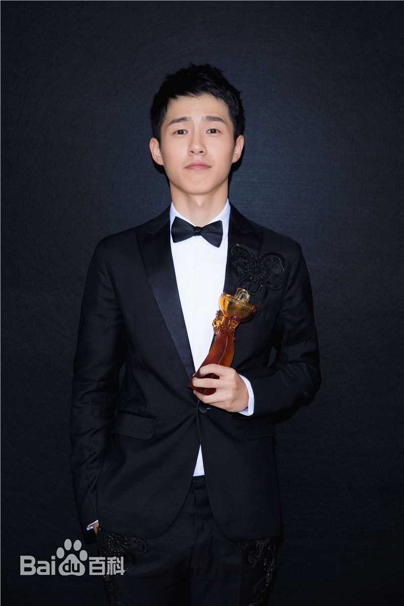 刘昊然高清图片生活照相册