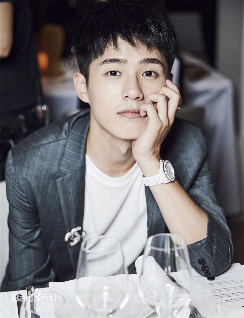 刘昊然高清图片生活照相册