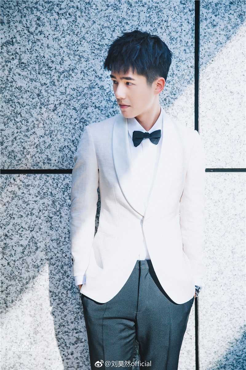 刘昊然高清图片生活照相册