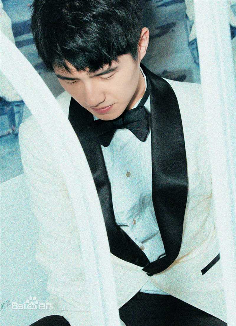 刘昊然个人摄影展壁纸壁纸