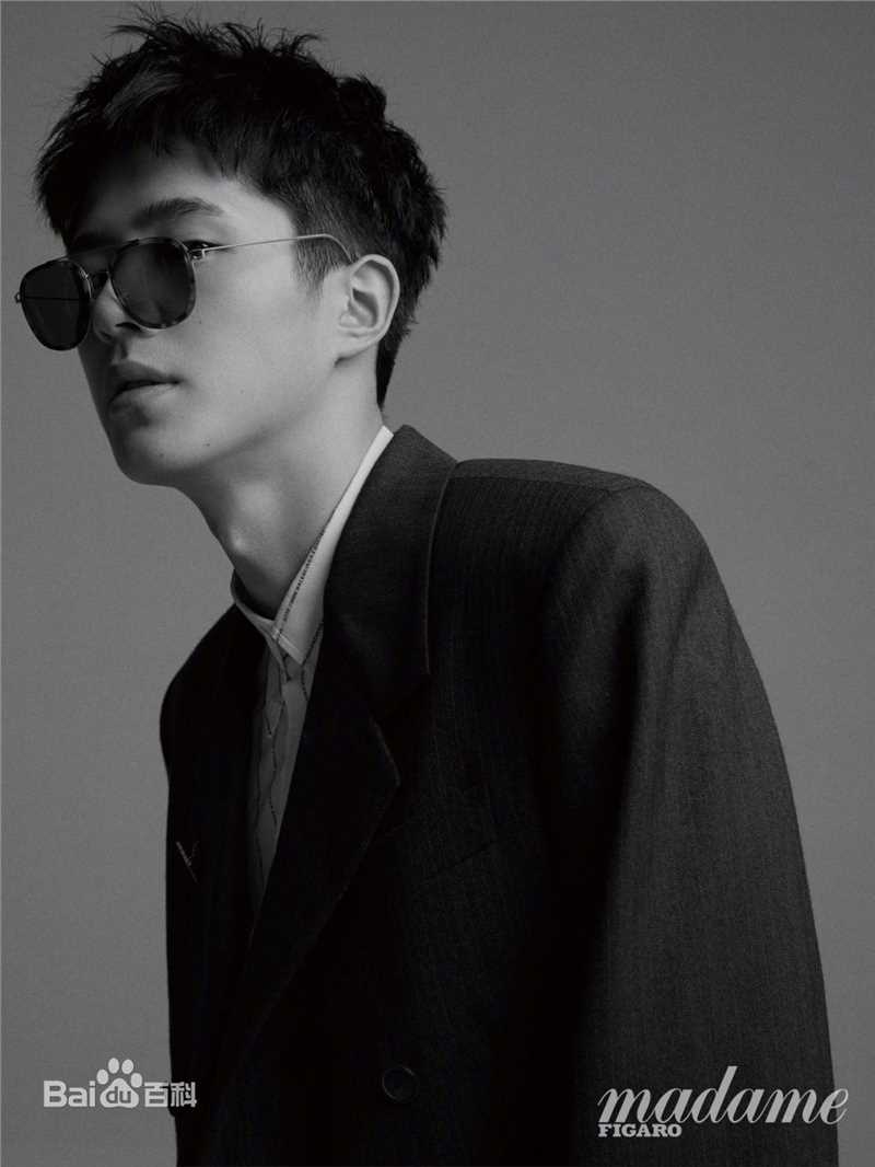 最全刘昊然在《Madame Figaro Hommes》中的壁纸