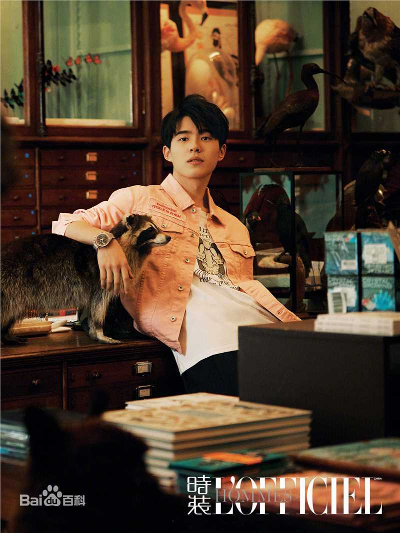 刘昊然-时装男士L'OFFICIEL HOMMES生活照相册
