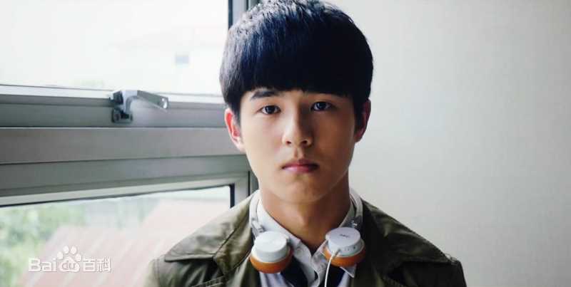 刘昊然唐人街探案剧照海报