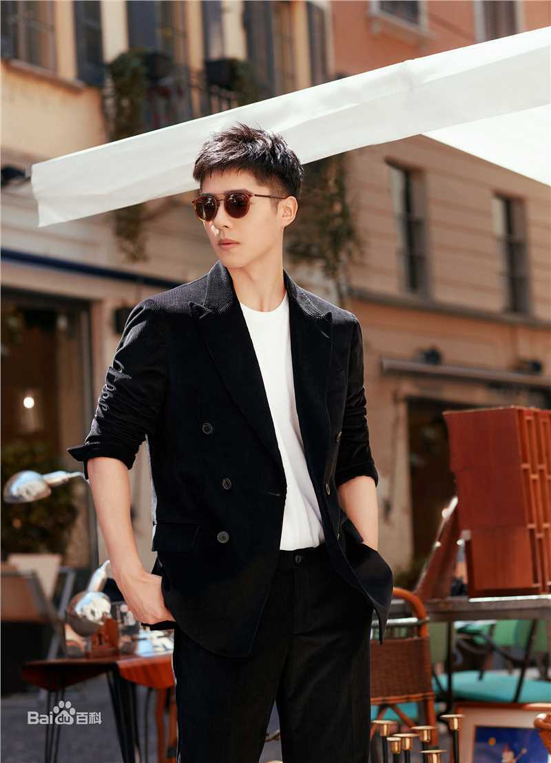 刘昊然-TOD'S 鞋履系列大使性感图片图集