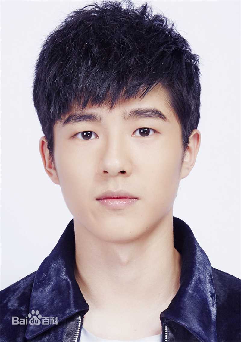 高清刘昊然图片