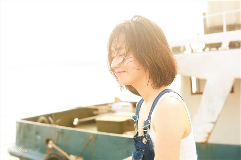 董晴休闲娱乐素颜照相册