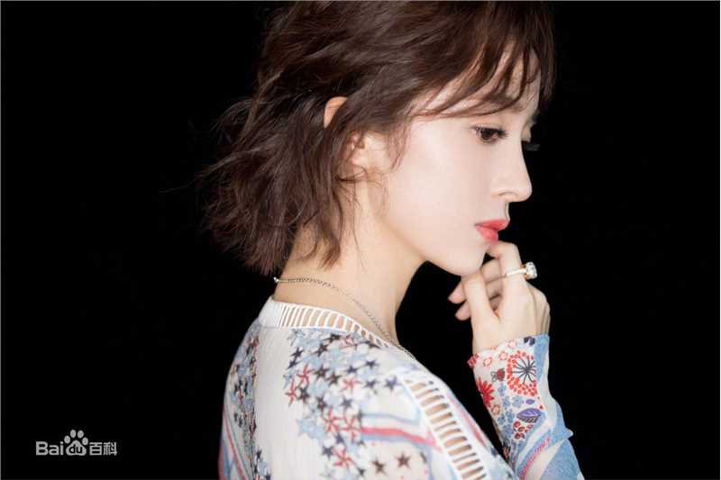 胡冰卿最全2017年杂志相册