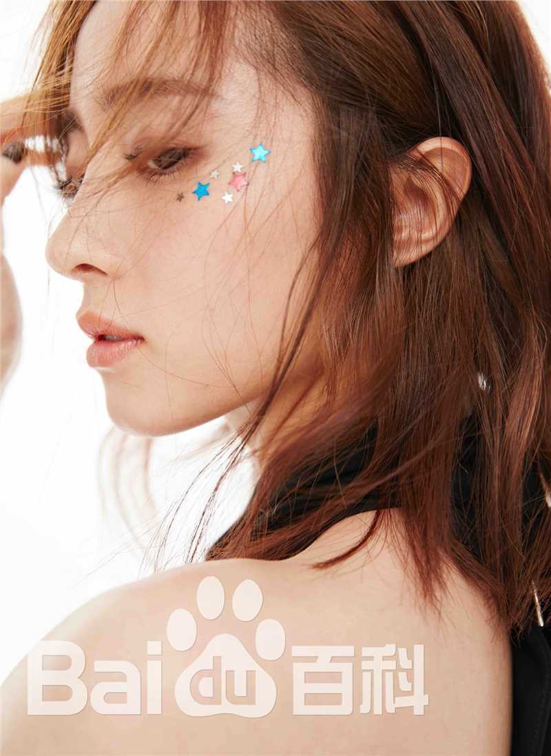 胡冰卿最全2017年杂志相册