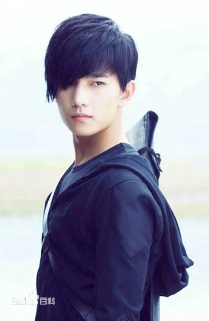 高清吴念真(Wen-ching Wu)在《盗墓笔记》饰演张起灵中的图集