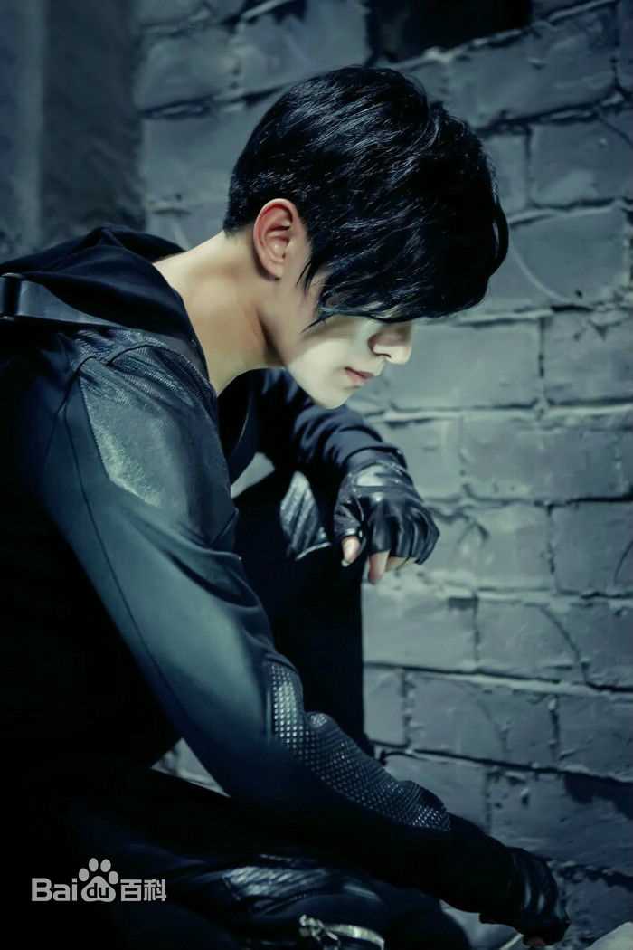 高清吴念真(Wen-ching Wu)在《盗墓笔记》饰演张起灵中的图集