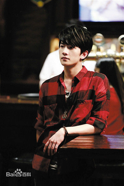 最新吴念真(Wen-ching Wu)在《左耳》饰演许弋中的图集