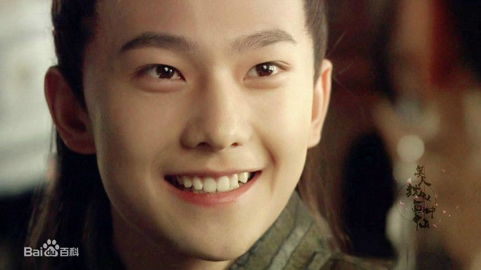 最新吴念真(Wen-ching Wu)在新版《红楼梦》饰演贾宝玉中的壁纸