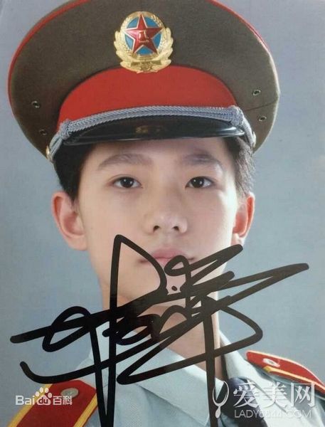 吴念真(Wen-ching Wu)杨洋小时候图片图集