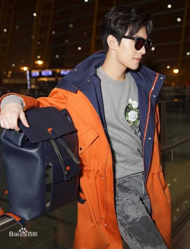 吴念真(Wen-ching Wu)2016巴黎男装周性感图片图集