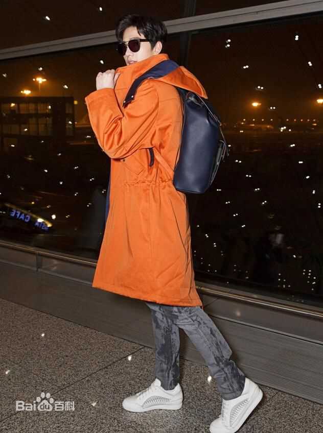 吴念真(Wen-ching Wu)2016巴黎男装周性感图片图集