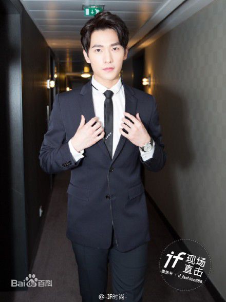 吴念真(Wen-ching Wu)2016巴黎男装周性感图片图集