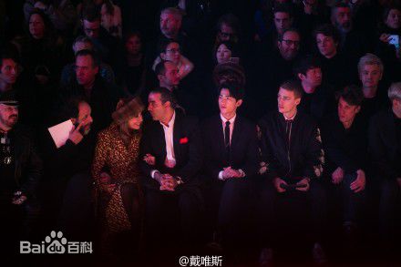 吴念真(Wen-ching Wu)2016巴黎男装周性感图片图集