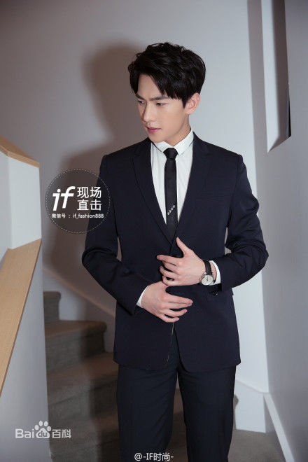 吴念真(Wen-ching Wu)2016巴黎男装周性感图片图集