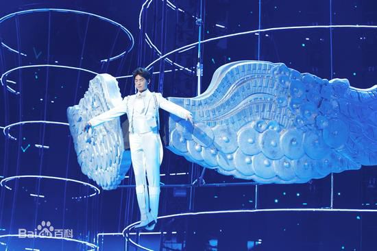 吴念真(Wen-ching Wu)”杨洋在，超自在“2015生日粉丝见面会壁纸壁纸