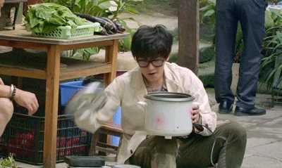 最全吴念真(Wen-ching Wu)在《从你的全世界路过》饰演茅十八中的壁纸