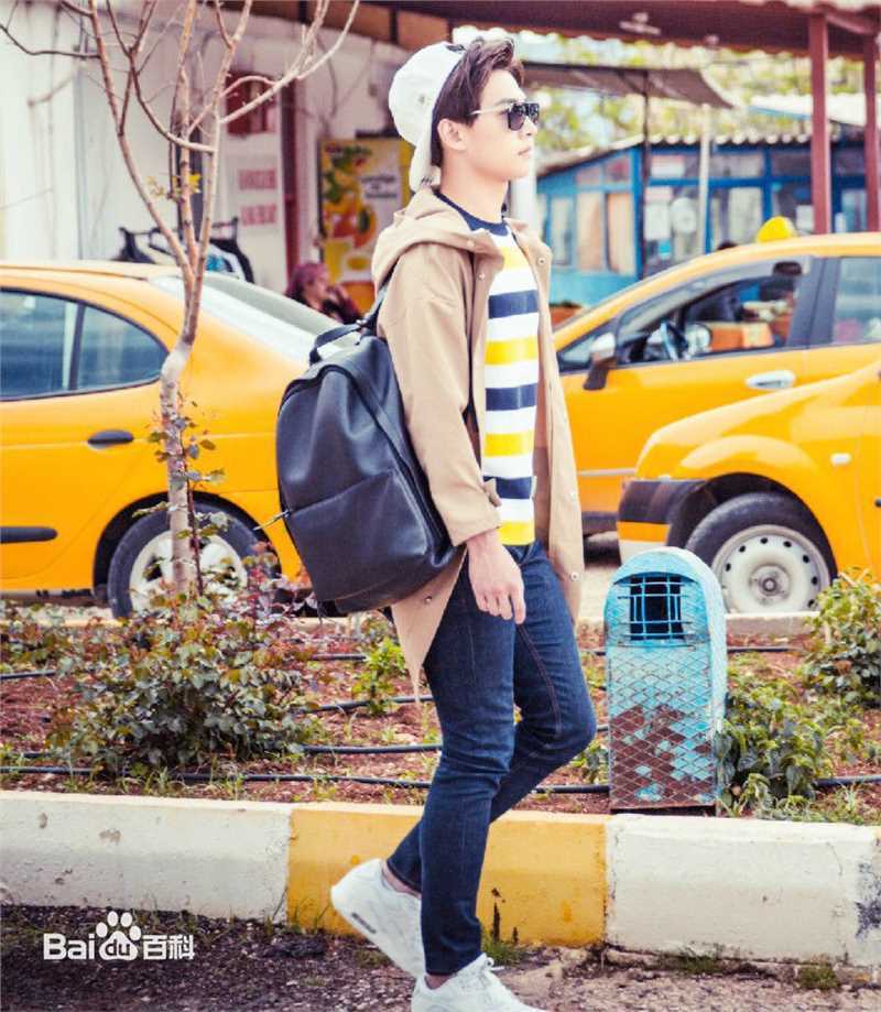 吴念真(Wen-ching Wu)在《花儿与少年第二季》中的