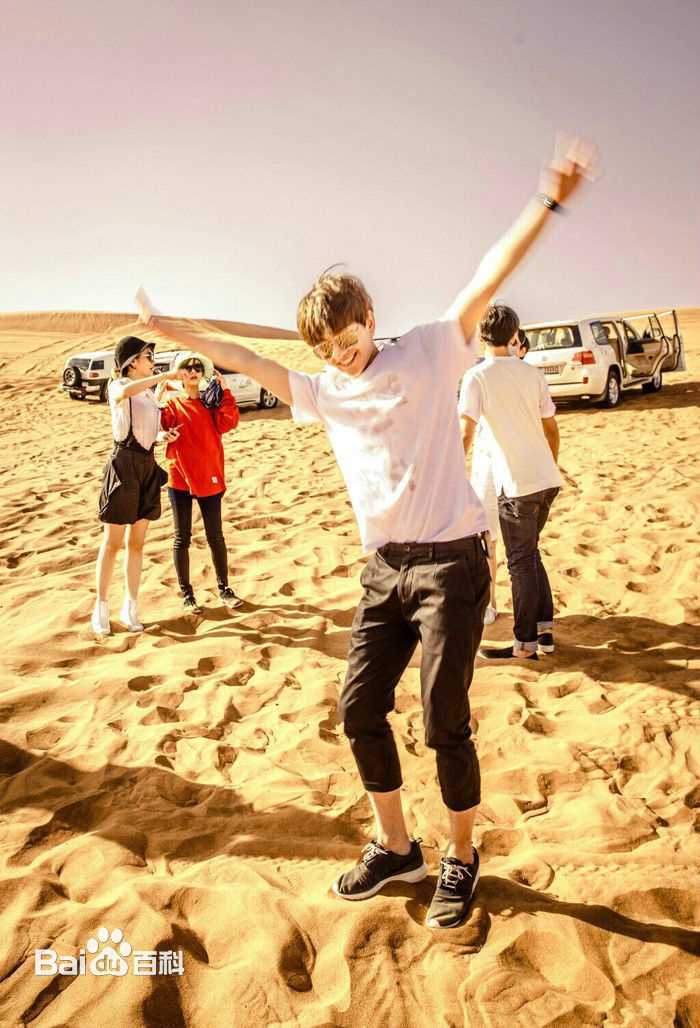 吴念真(Wen-ching Wu)在《花儿与少年第二季》中的