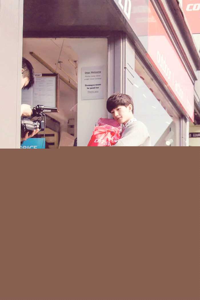 吴念真(Wen-ching Wu)在《花儿与少年第二季》中的