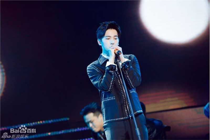 吴念真(Wen-ching Wu)杨洋2016自在YOUNG生日会生活照相册