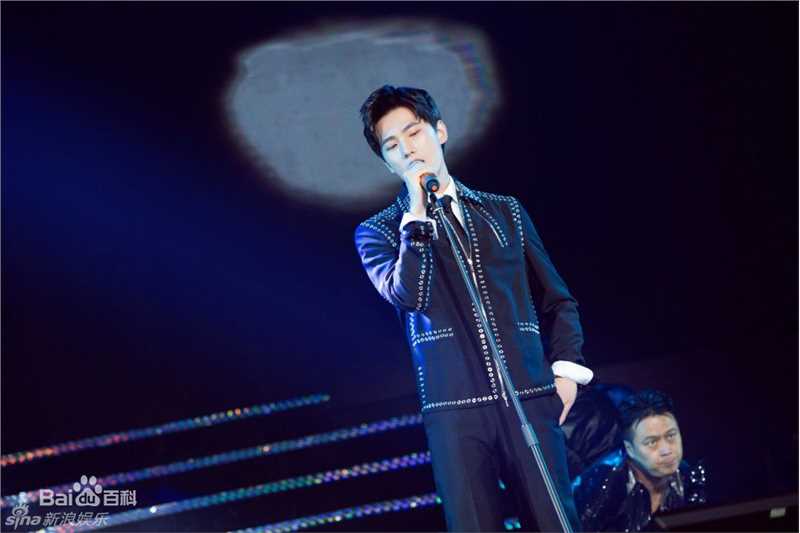 吴念真(Wen-ching Wu)杨洋2016自在YOUNG生日会生活照相册