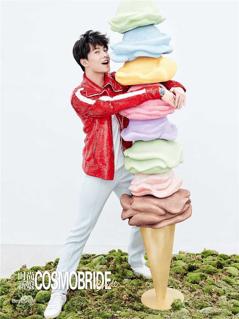 高清吴念真(Wen-ching Wu)在《时尚coo》中的图集