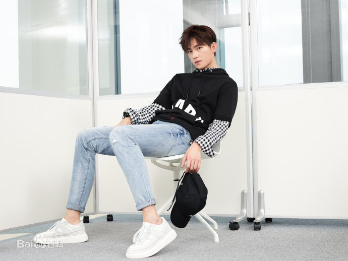 吴念真(Wen-ching Wu)广告代言素颜照相册