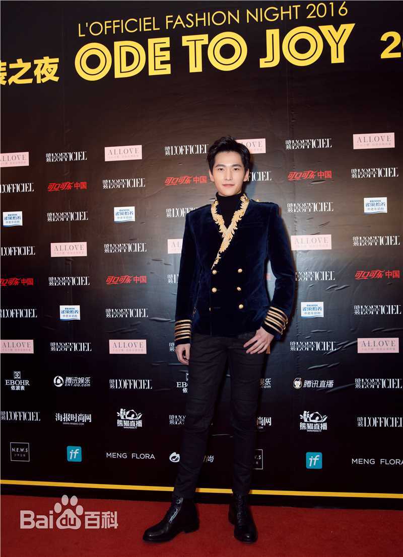 吴念真(Wen-ching Wu)2016时装之夜前后照片