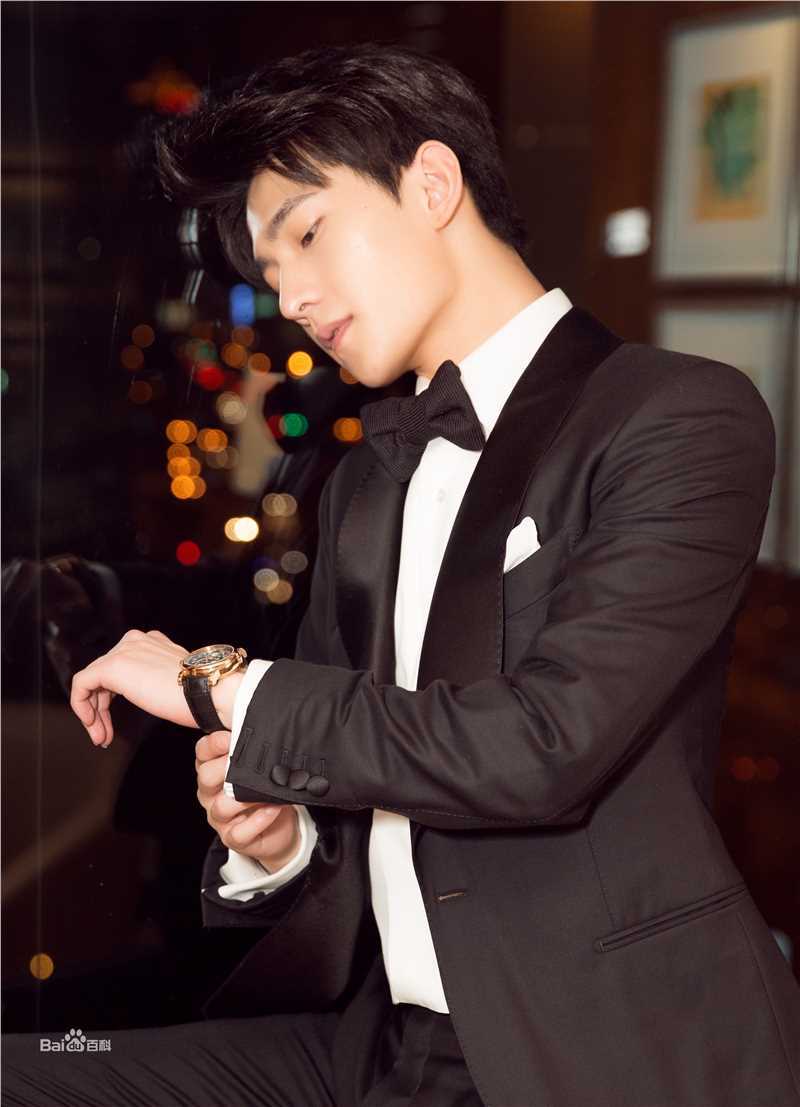 吴念真(Wen-ching Wu)时尚先生二十周年盛典性感图片图集