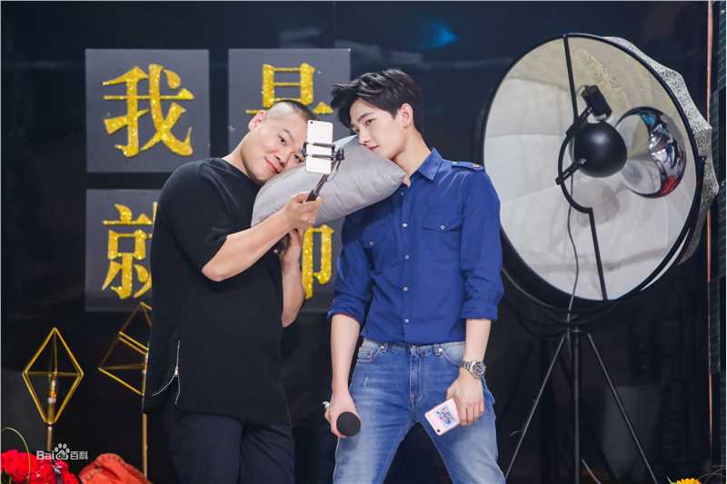 精选吴念真(Wen-ching Wu)在《快乐大本营》中的图册