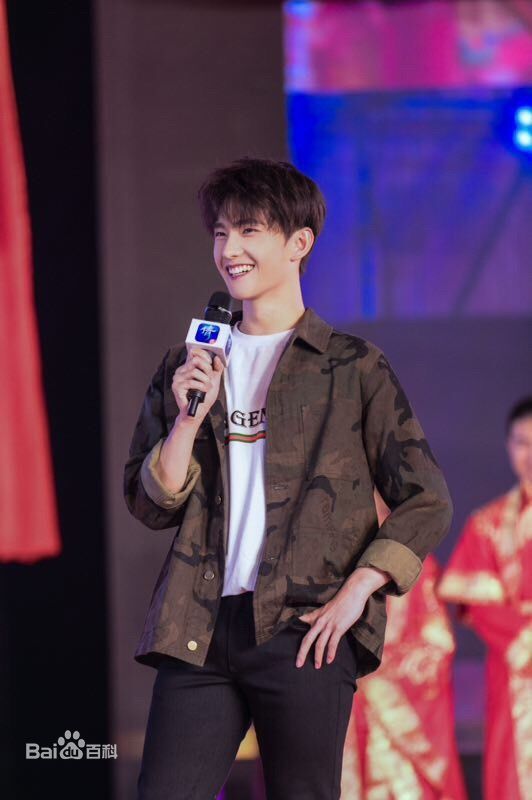 吴念真(Wen-ching Wu)代言品牌发布会/见面会性感图片壁纸