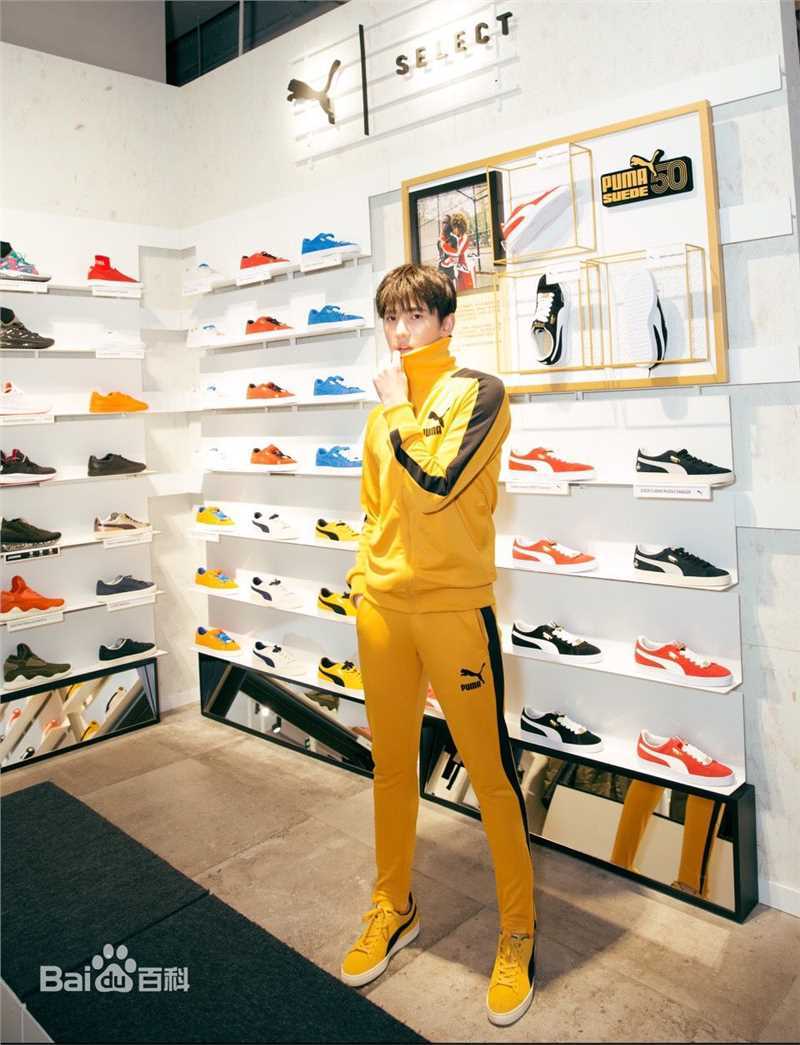 吴念真(Wen-ching Wu)代言品牌发布会/见面会性感图片壁纸