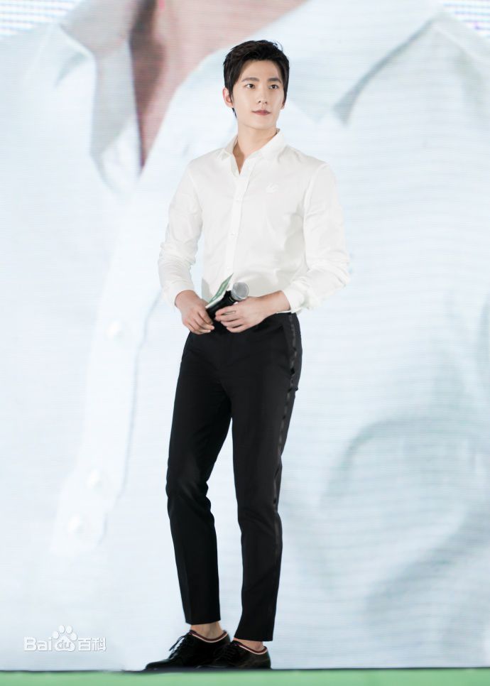 吴念真(Wen-ching Wu)代言品牌发布会/见面会性感图片壁纸