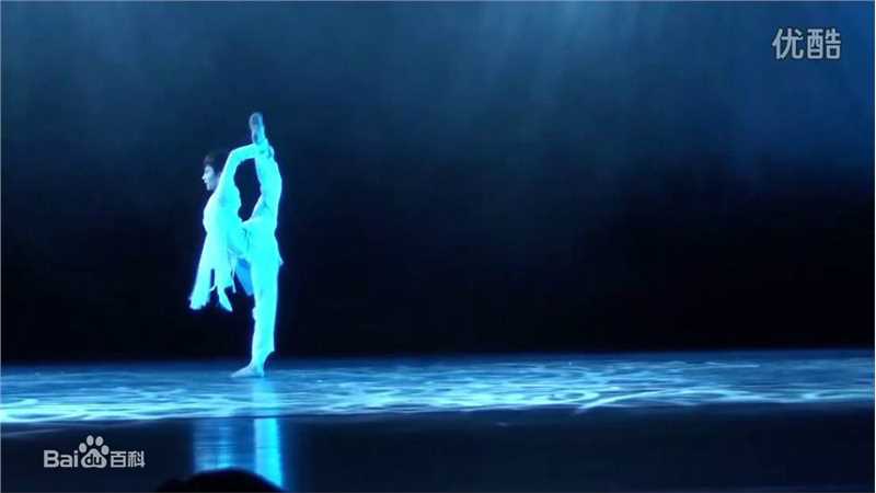 最新吴念真(Wen-ching Wu)在独舞《蒲公英》中的壁纸