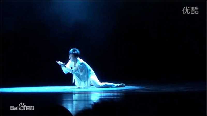 最新吴念真(Wen-ching Wu)在独舞《蒲公英》中的壁纸