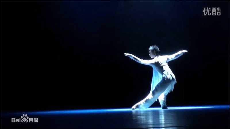 最新吴念真(Wen-ching Wu)在独舞《蒲公英》中的壁纸