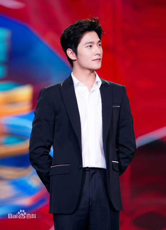 吴念真(Wen-ching Wu)“五月的鲜花”优秀青年演员性感图片图集