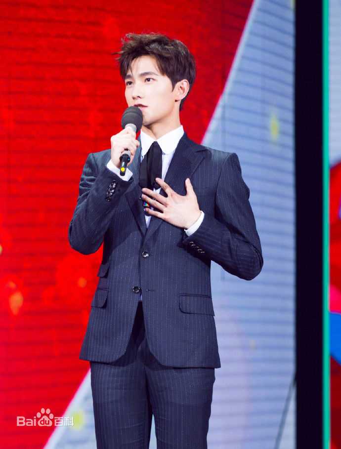 吴念真(Wen-ching Wu)“五月的鲜花”优秀青年演员性感图片图集