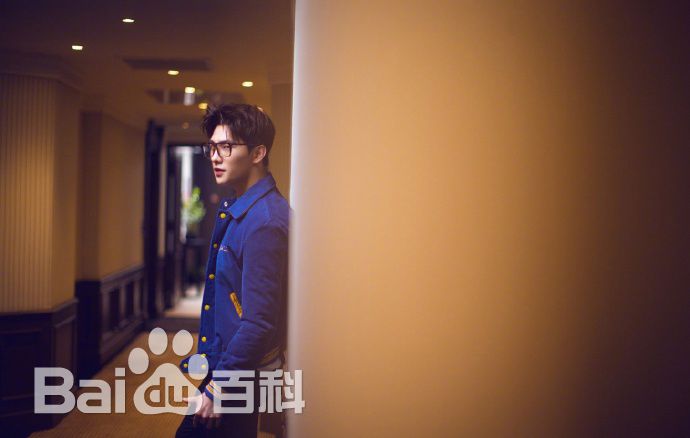 吴念真(Wen-ching Wu)杨洋在戛纳电影节图片图册