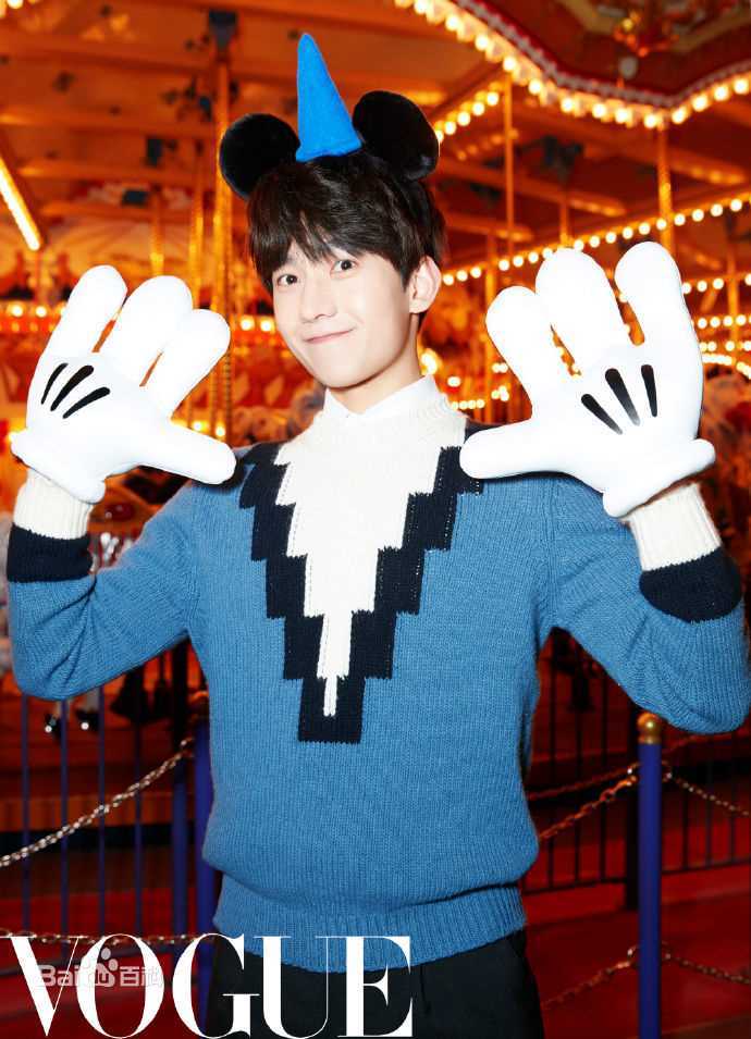 最新吴念真(Wen-ching Wu)在《vogue》中的壁纸