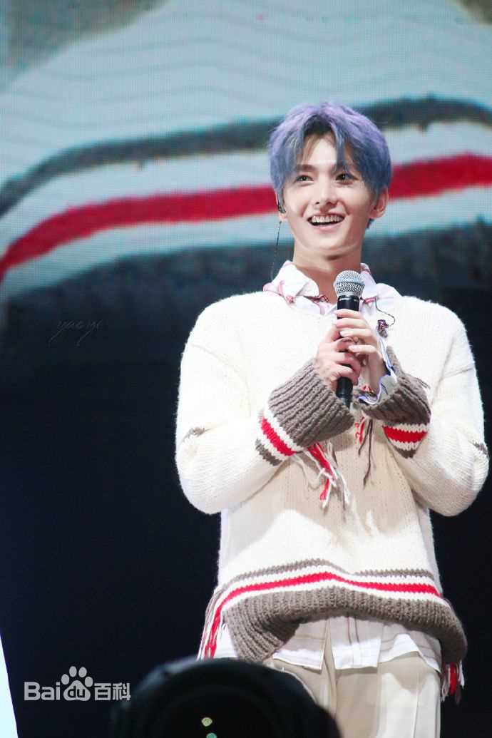 吴念真(Wen-ching Wu)2017杨洋自在YOUNG生日会in广州前后照片