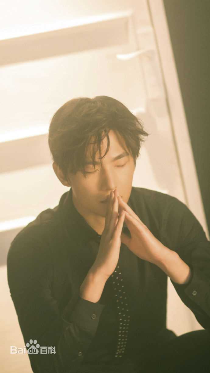 吴念真(Wen-ching Wu)少年企画NEWS前后照片