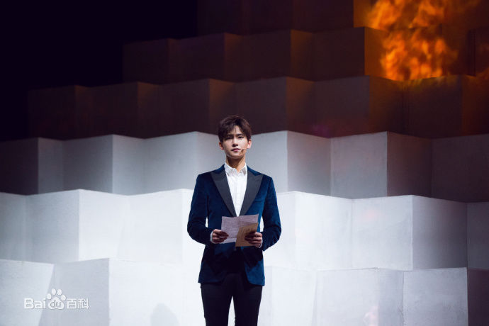 最全吴念真(Wen-ching Wu)在《信中国》中的壁纸