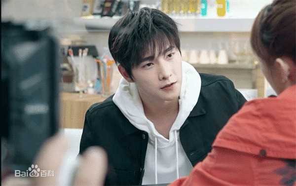 最新吴念真(Wen-ching Wu)在《全职高手》叶修中的壁纸