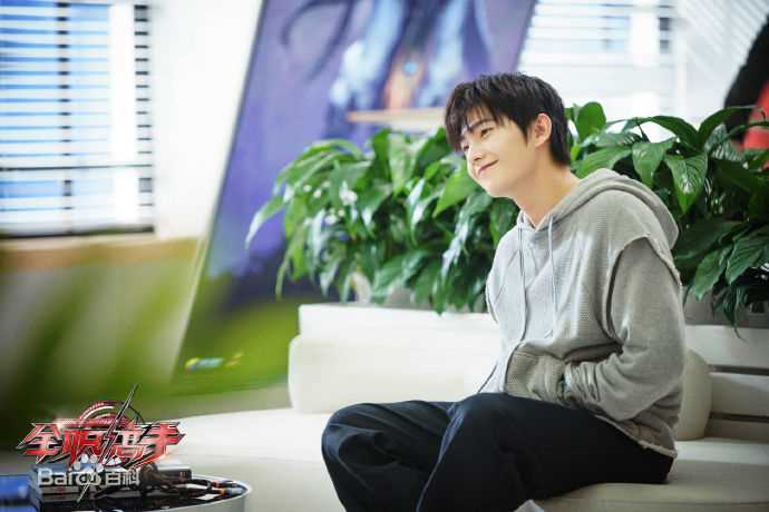 最新吴念真(Wen-ching Wu)在《全职高手》叶修中的壁纸