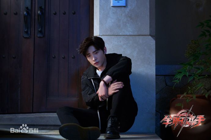 最新吴念真(Wen-ching Wu)在《全职高手》叶修中的壁纸